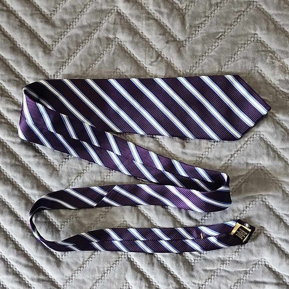 Donald Trump Signature Collection Purple stripe tie